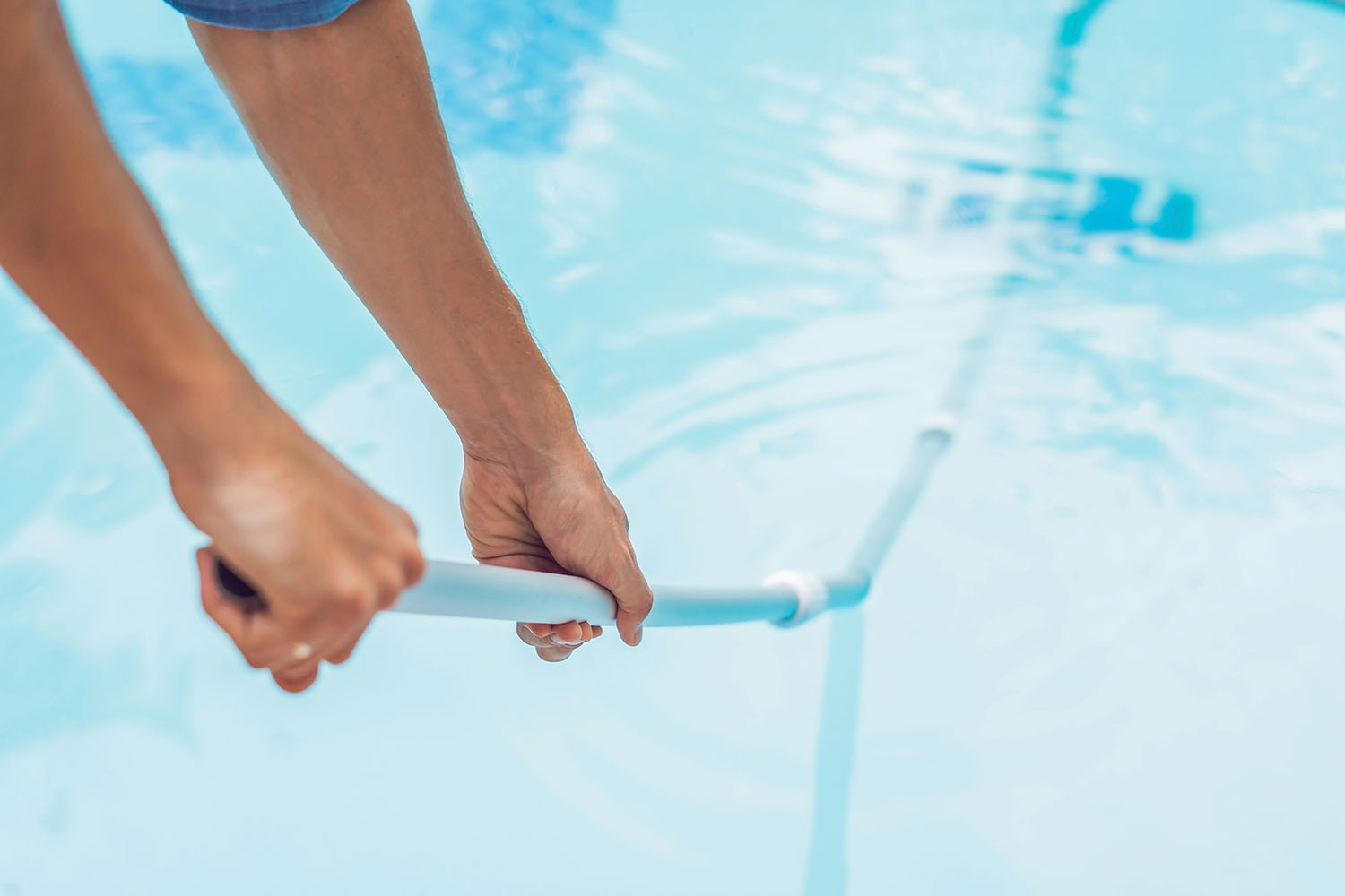 pool cleaning and vacuuming in the gulf coast